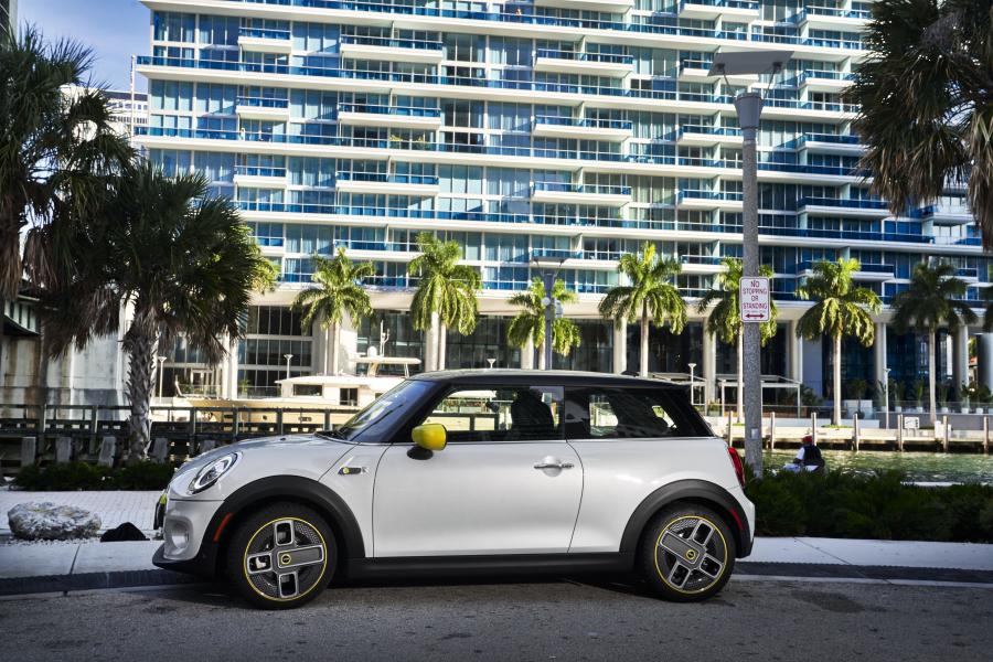  Mini Cooper SE (F56) 2020 года  (NA) (фото 253 из 342)